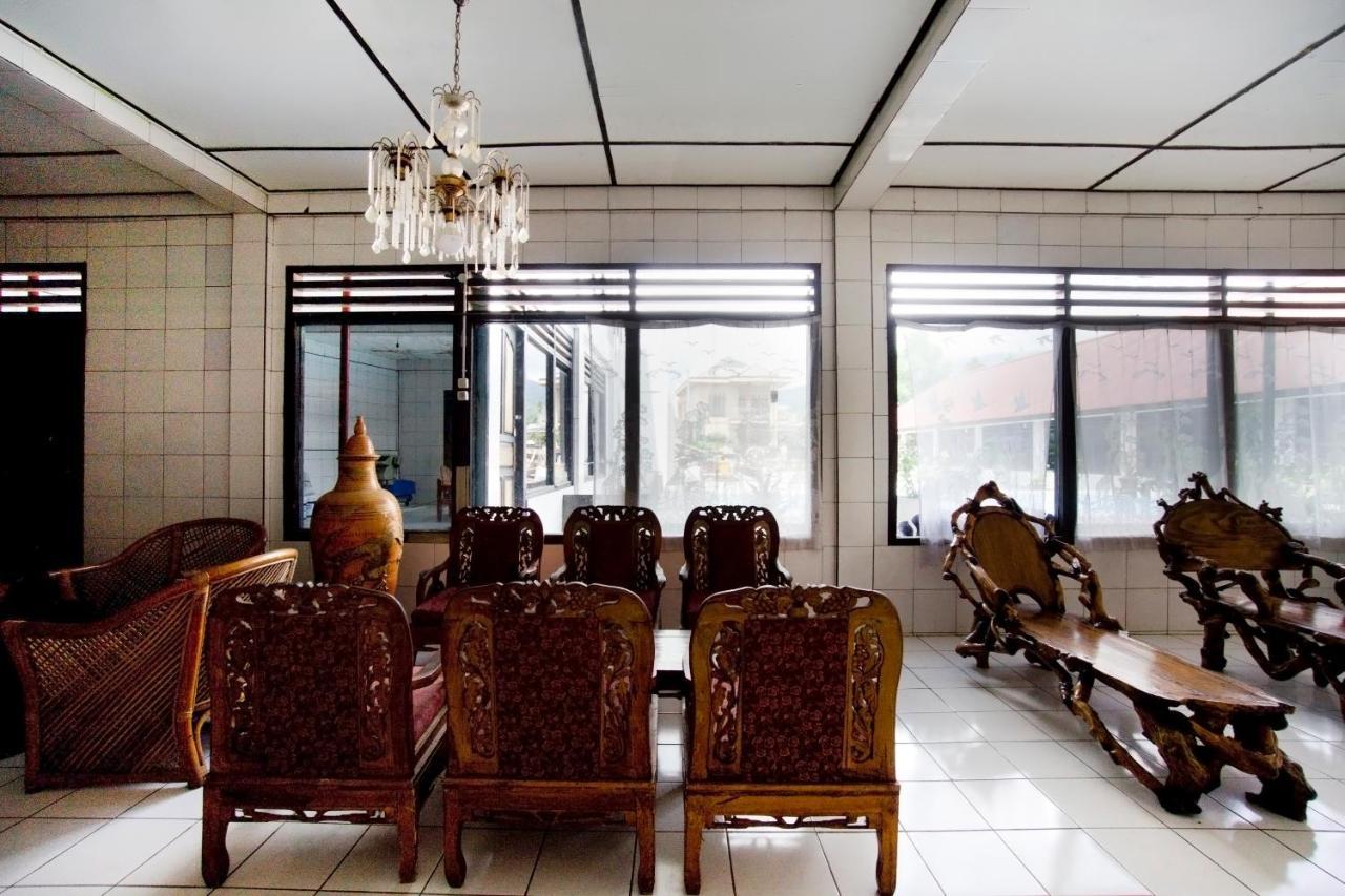 Oyo 2960 Wisma Bara Pagar Alam Pagaralam Eksteriør bilde